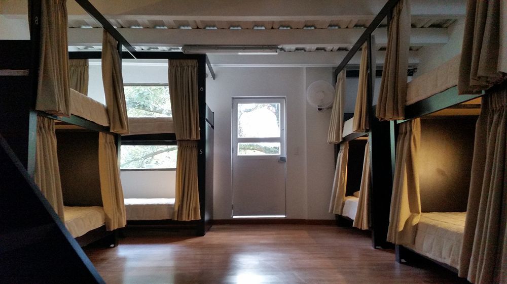Hostal Lleras Calle 8 Medellín Buitenkant foto